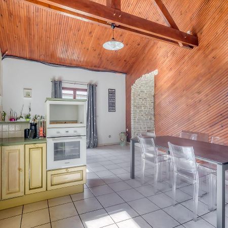 Maison Blanche Piscine Et Petit Dejeuner Châtellerault Kültér fotó